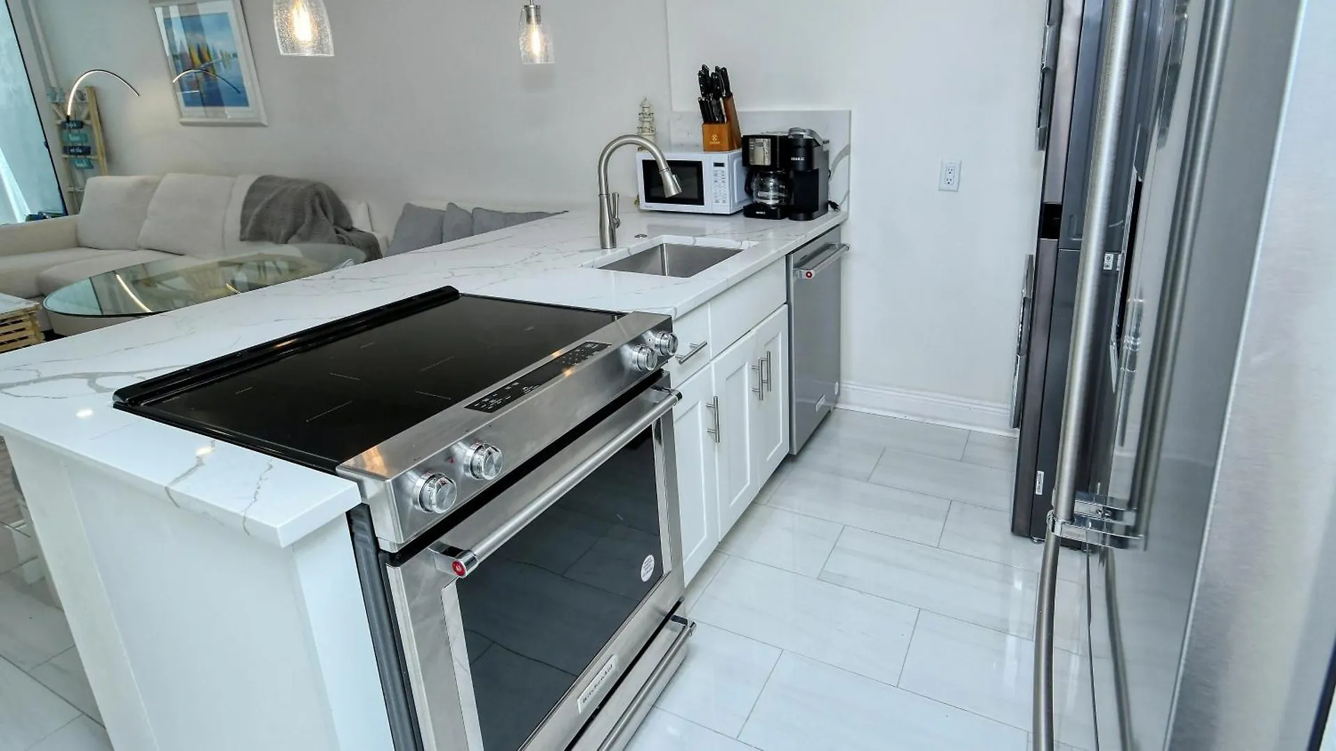 Laplaya 102e-tropical Garden View Near The Pool! * Longboat Key
