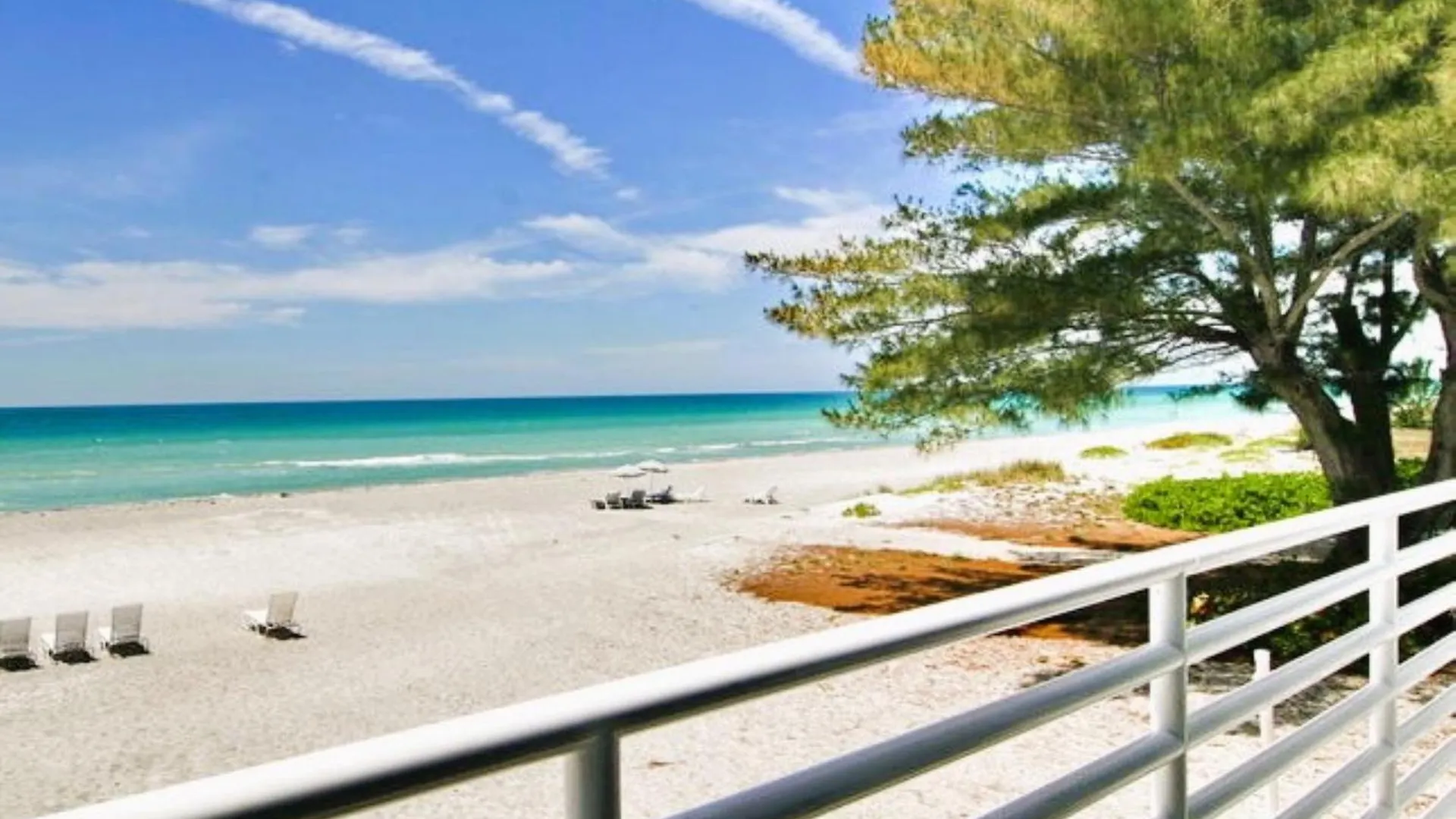 Gulf Tides Of Apartment *