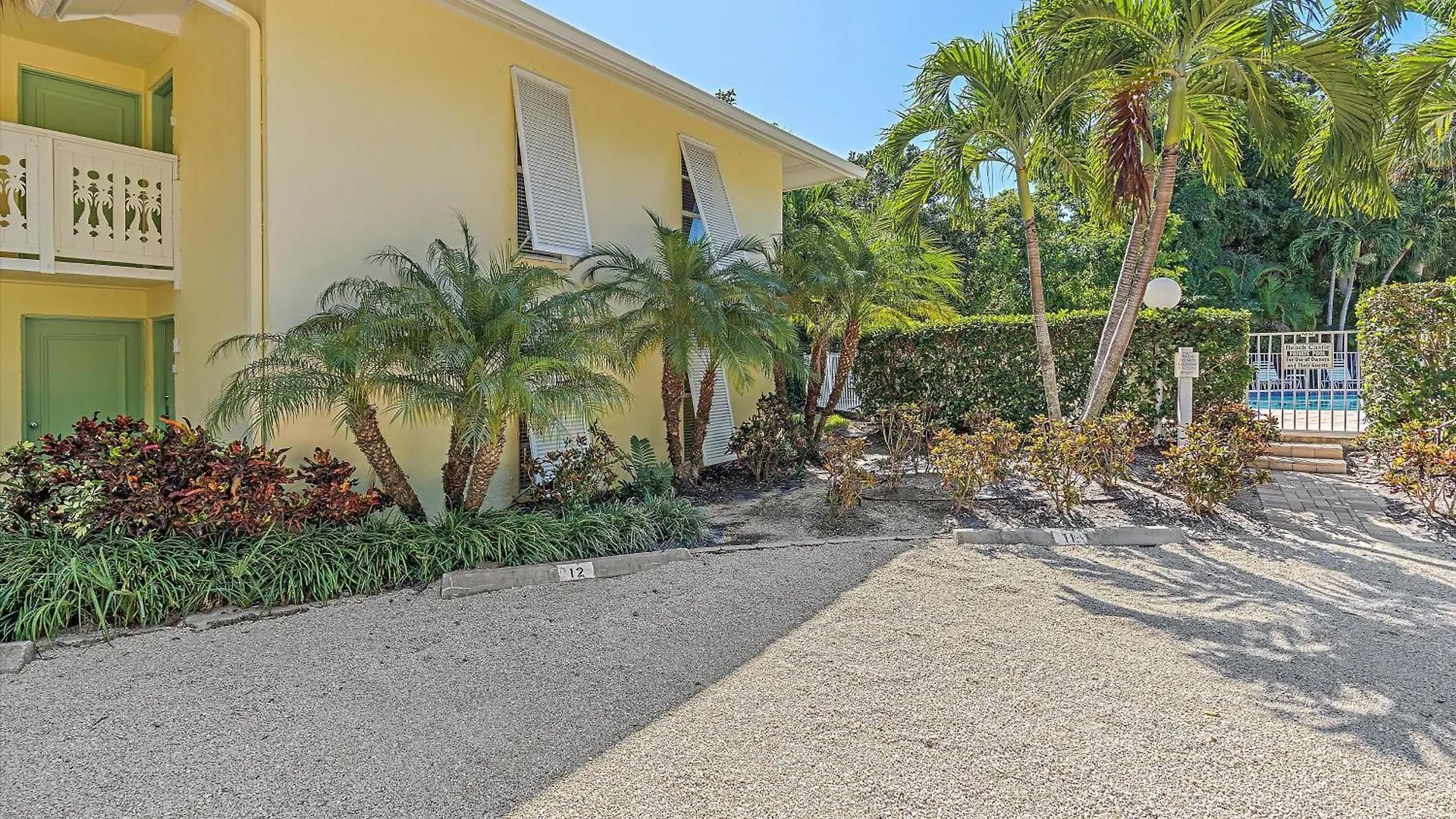Just Beachy Apartment Longboat Key