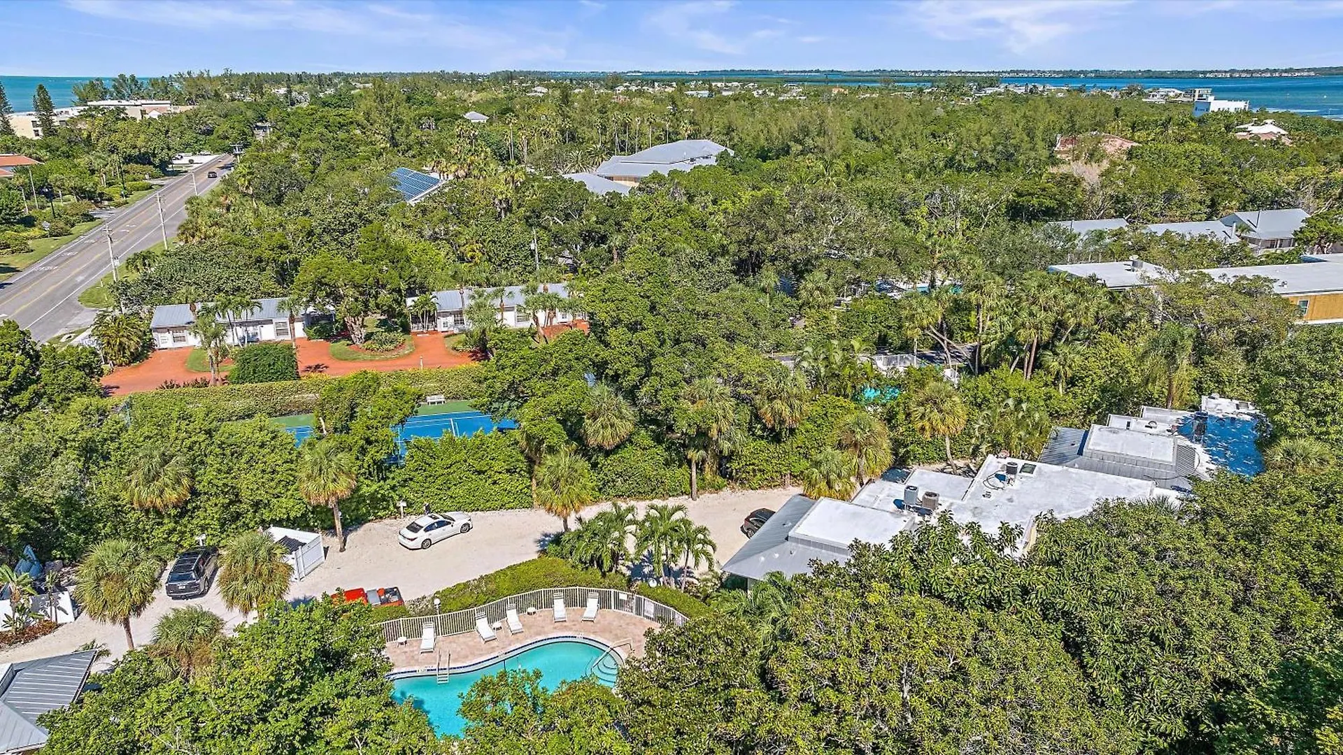 Apartment Just Beachy Longboat Key