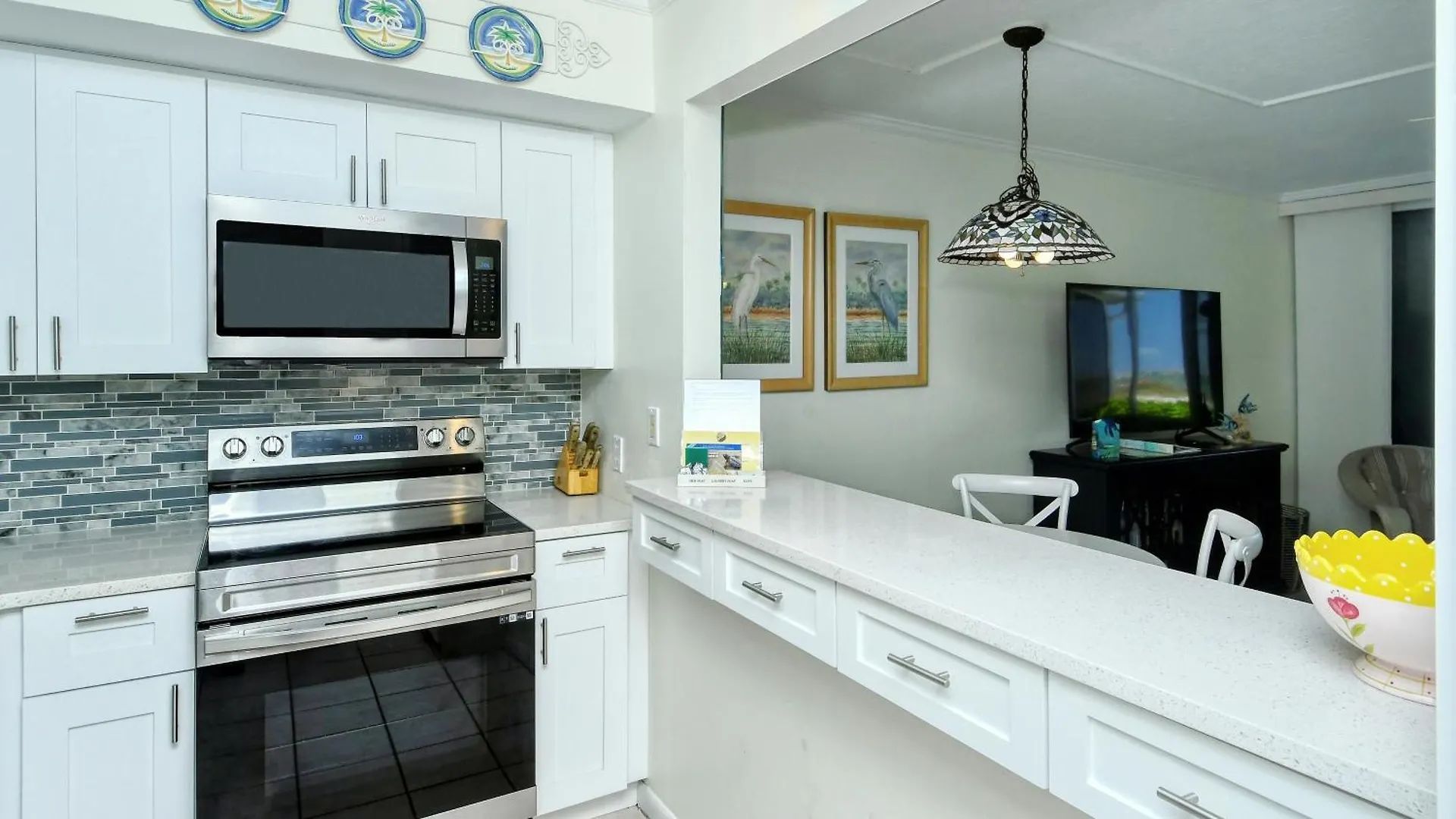 Apartment Laplaya 106a Front Just Steps To The White And Turquoise Gulf Of Mexico Longboat Key