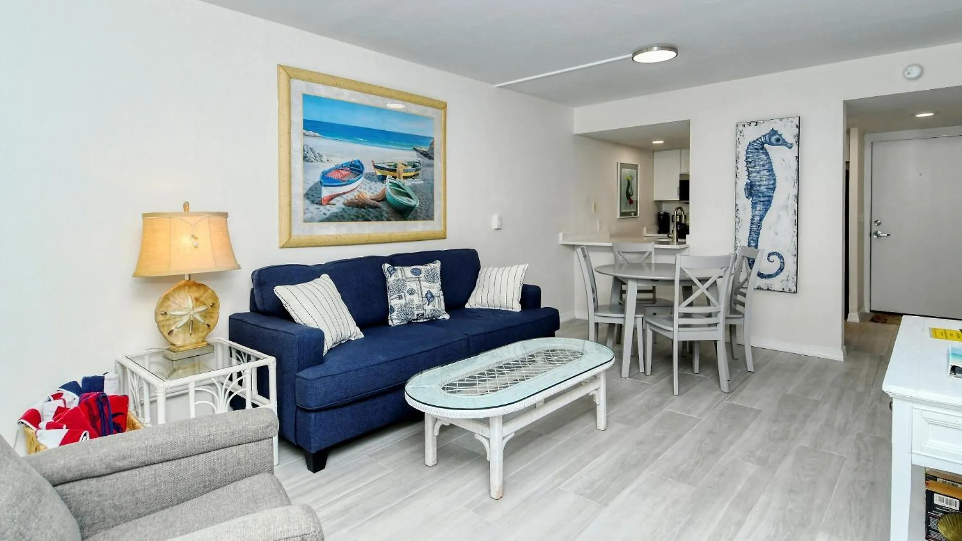 Apartment Laplaya 104e Perfectly Located Near The Path To The Just Steps From The Pool *