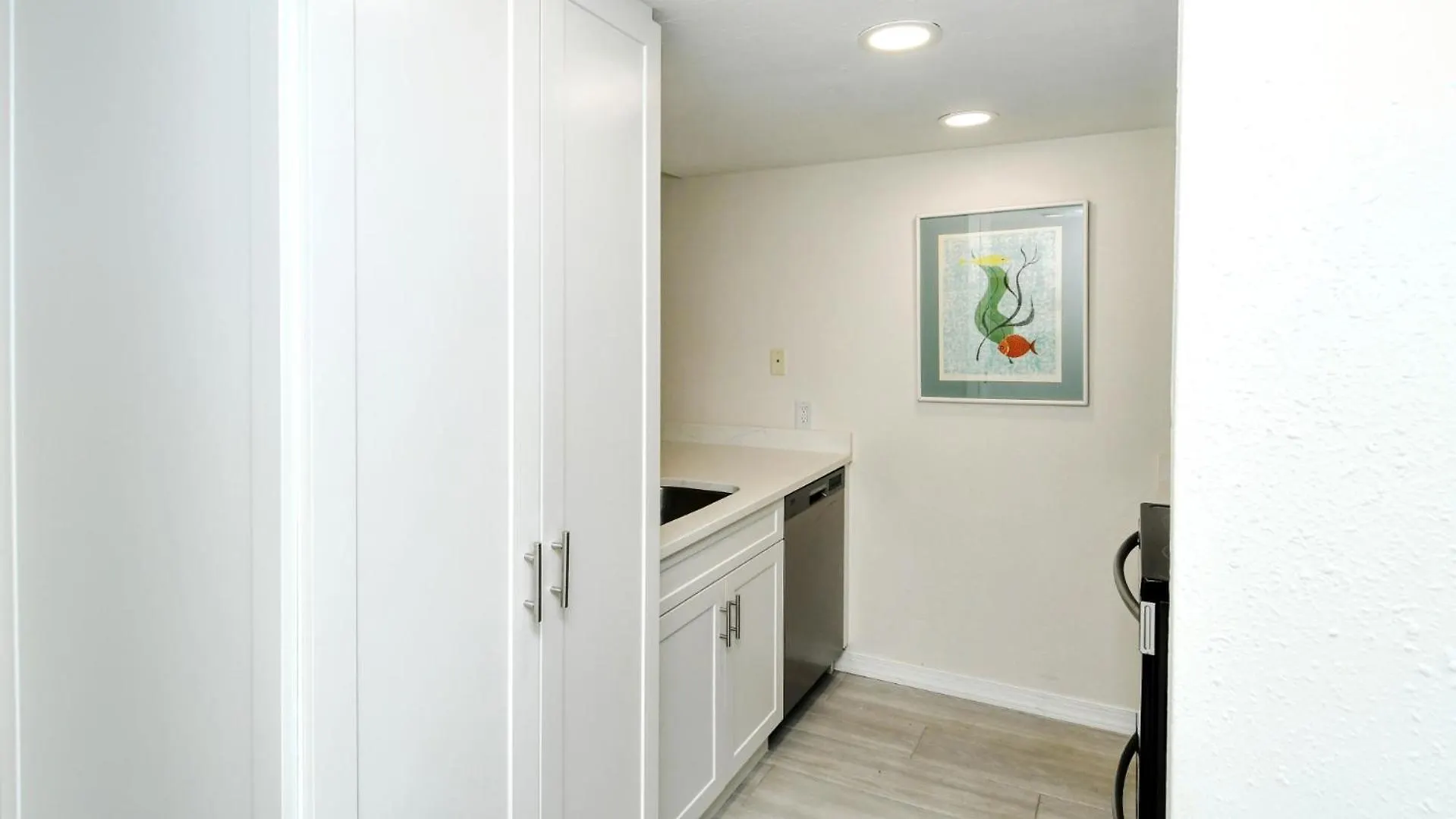 Laplaya 104e Perfectly Located Near The Path To The Just Steps From The Pool Apartment Longboat Key