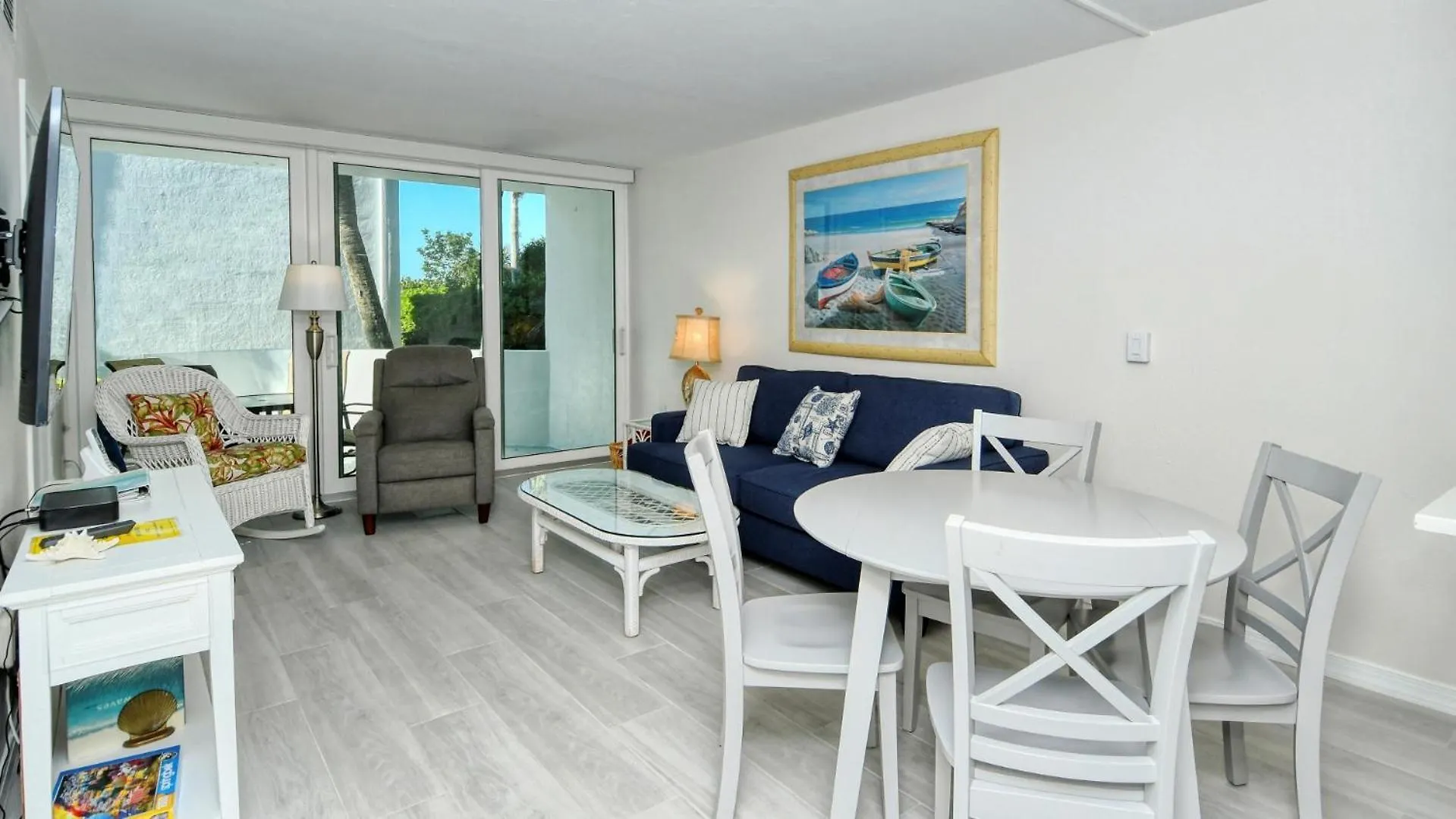 Apartment Laplaya 104e Perfectly Located Near The Path To The Just Steps From The Pool