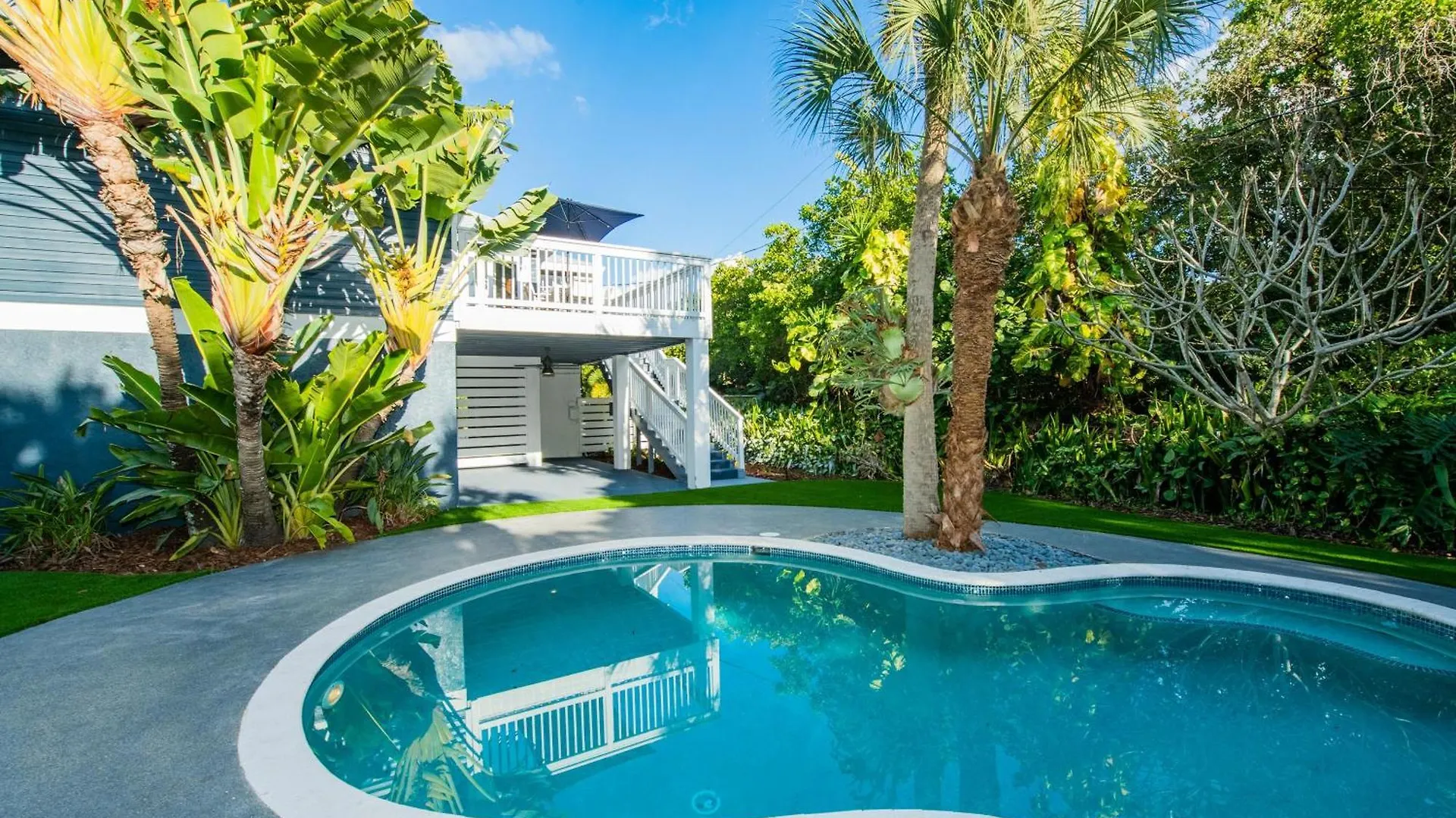 Casa Azul Compound Holiday home
