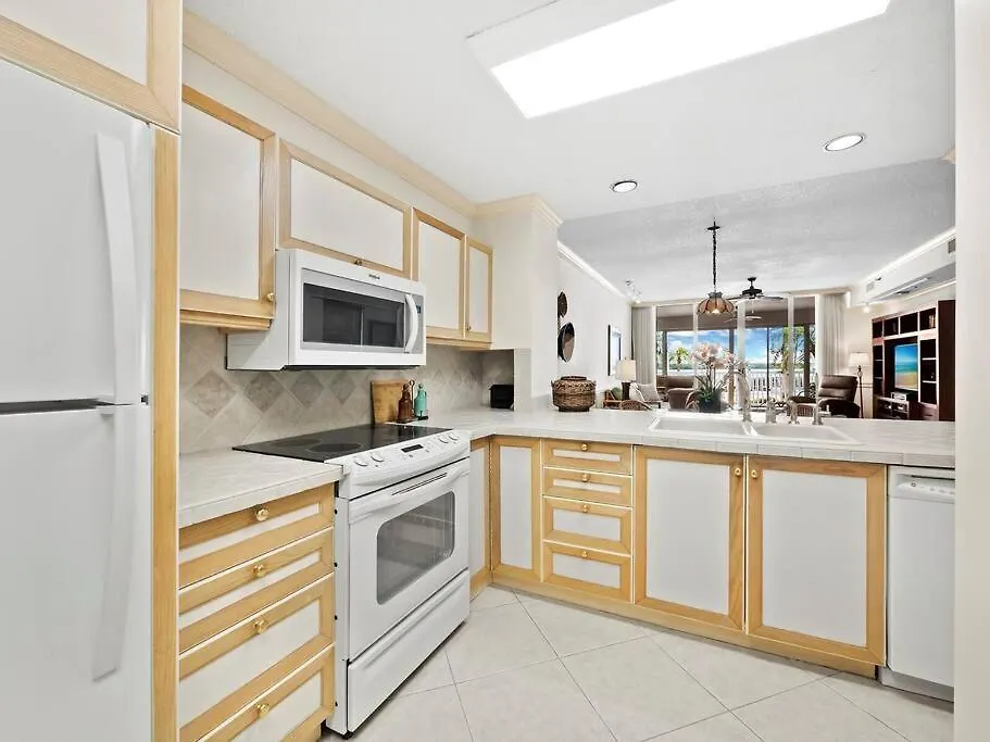 Apartment Waterfront, Spa/pool, Private Paradise On Lbk! Longboat Key