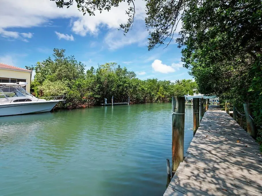 Waterfront, Spa/pool, Private Paradise On Lbk! Apartment Longboat Key