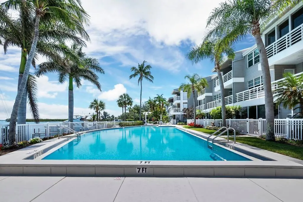 Waterfront, Spa/pool, Private Paradise On Lbk! * Longboat Key