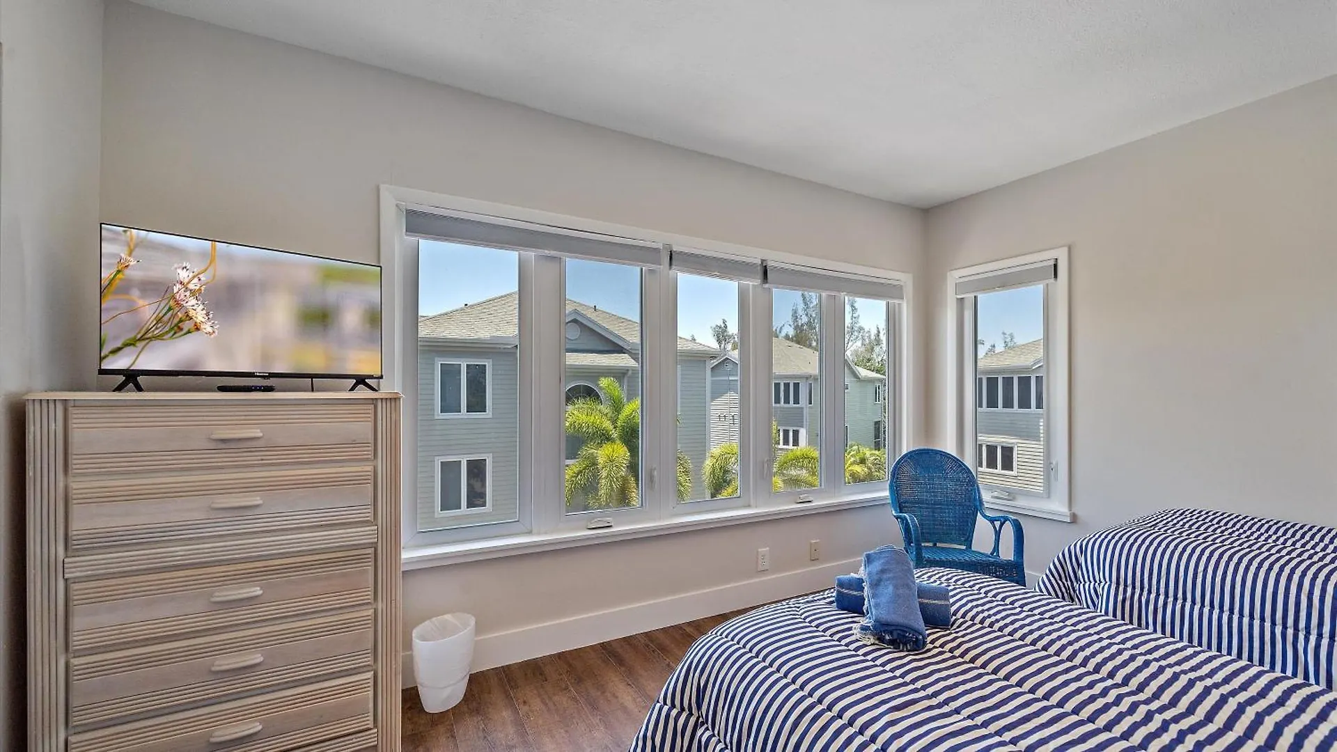 Sunshine At Cedars Longboat Key
