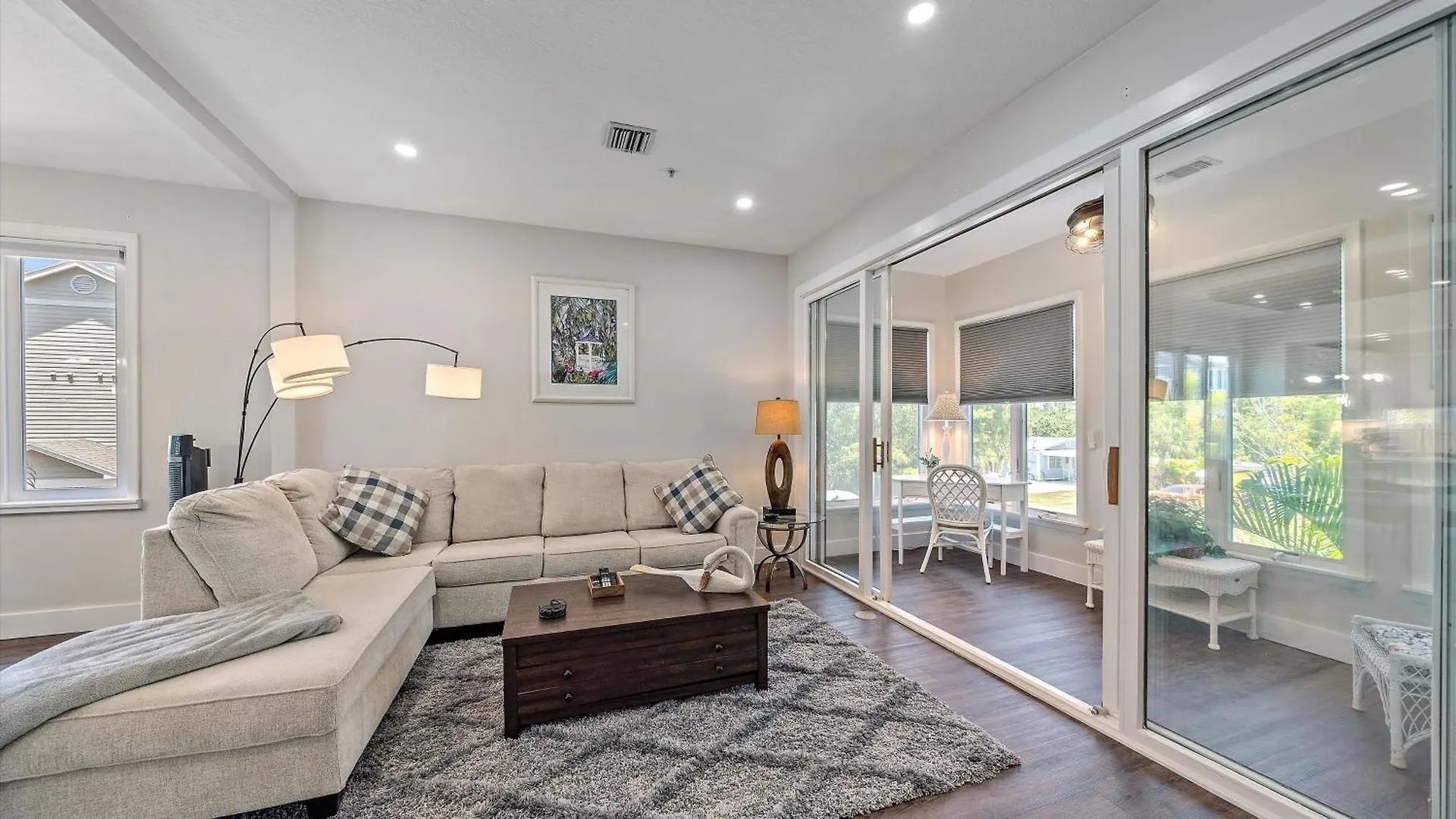 Holiday home Sunshine At Cedars