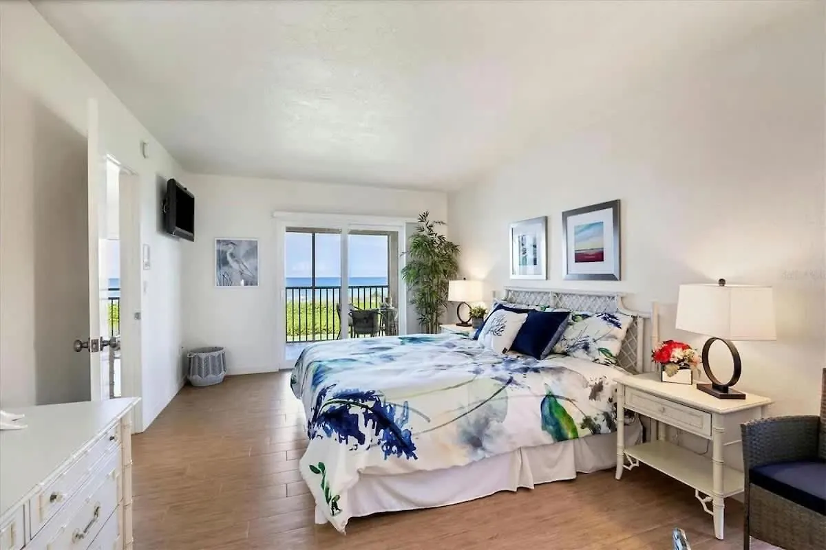 Luxury Beachfront Retreat On Longboat Key
