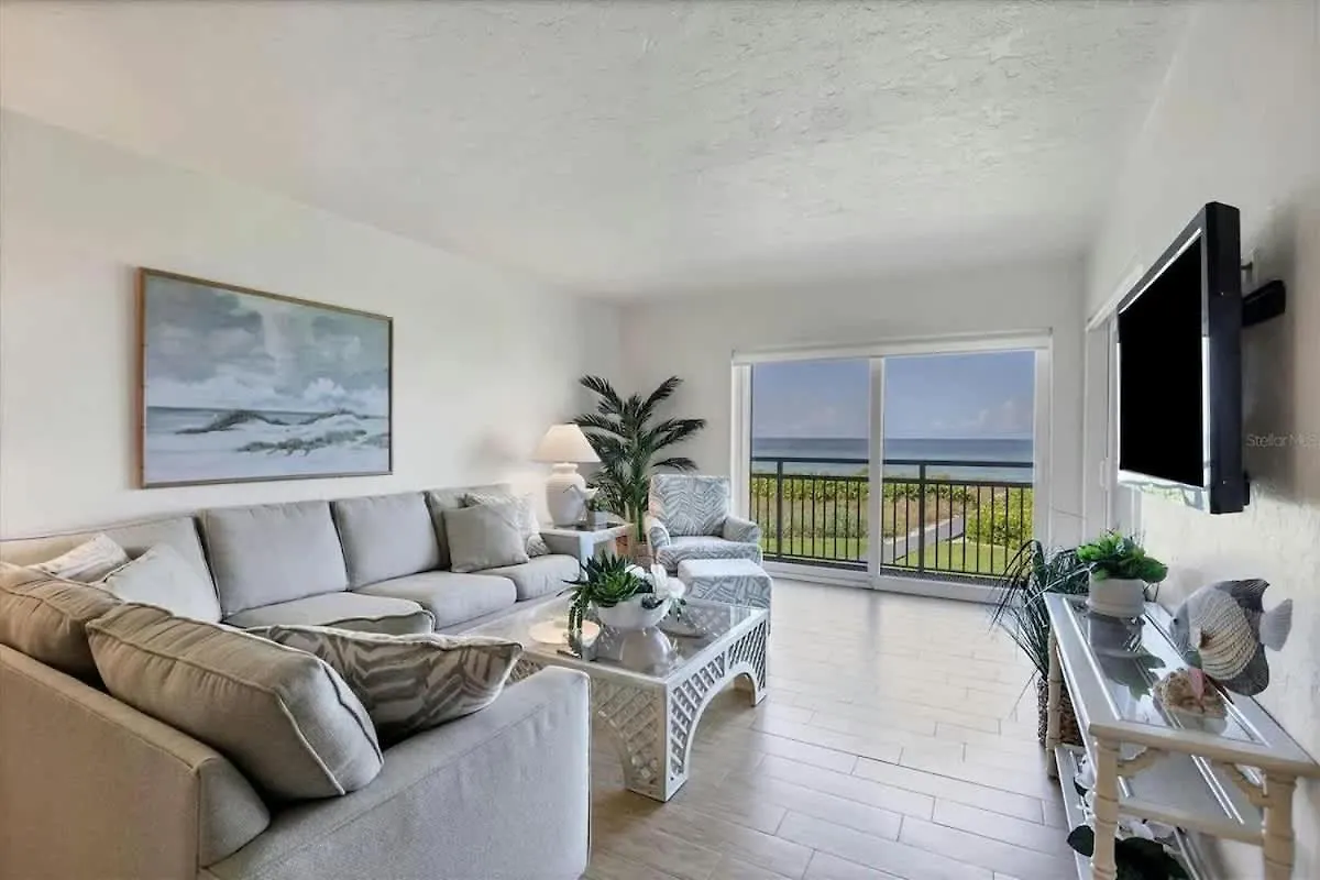 Luxury Beachfront Retreat On Longboat Key