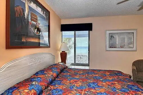 Gulf Tides 3*