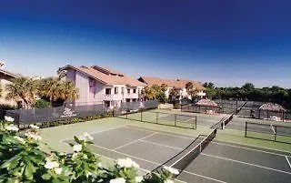 Colony & Tennis Hotel