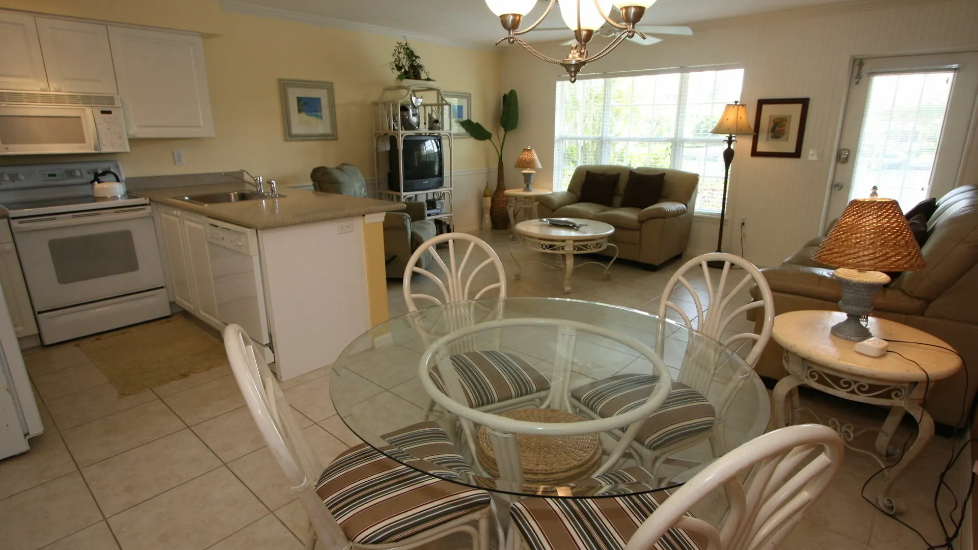 Club By Rva * Longboat Key