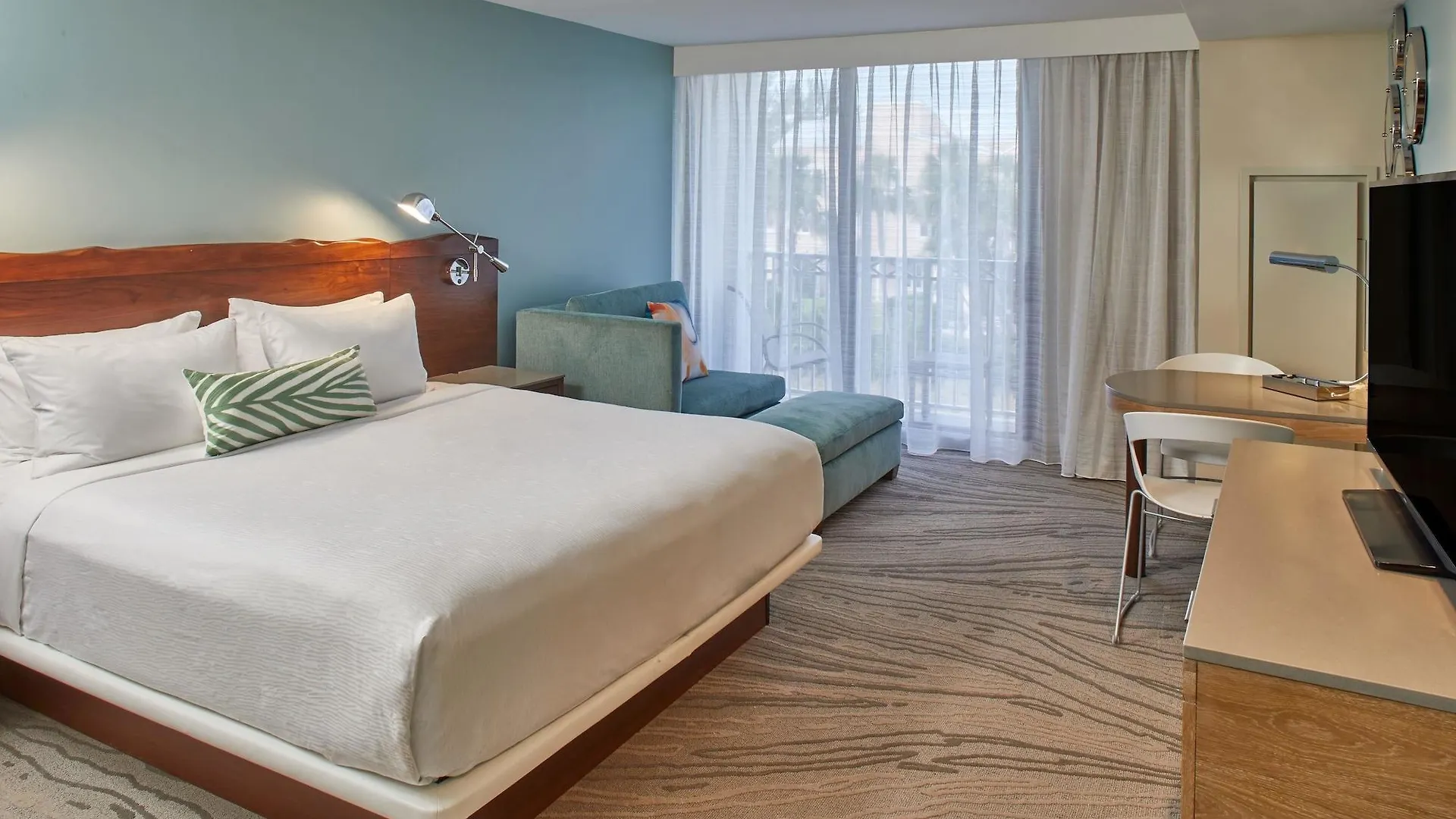 Zota Hotel 4*