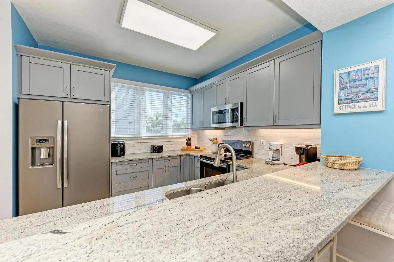 Cedars House-pet Friendly-2 Minute To The Longboat Key