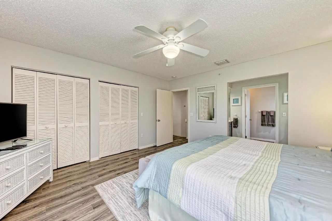 Apartment Cedars House-pet Friendly-2 Minute To The *