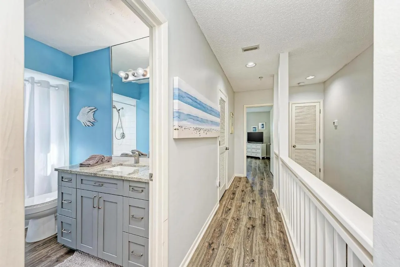 Cedars House-pet Friendly-2 Minute To The