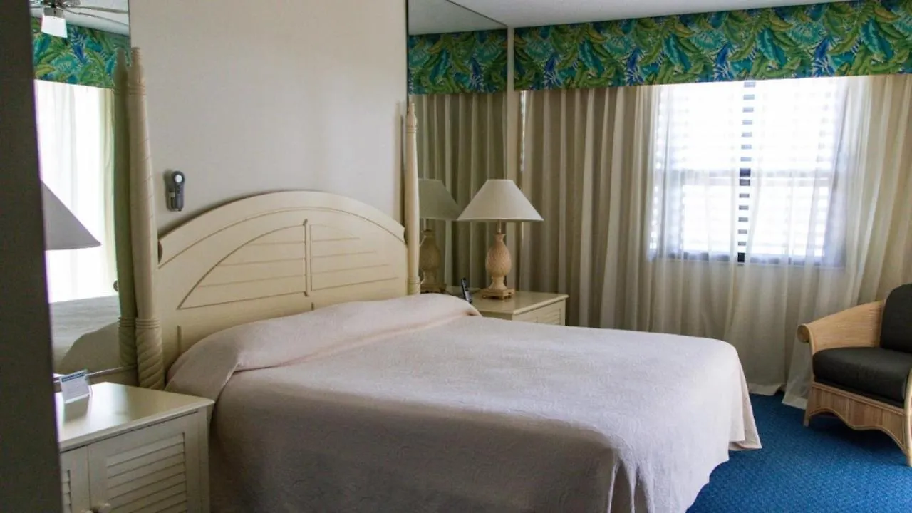 Longboat Bay Club * Longboat Key