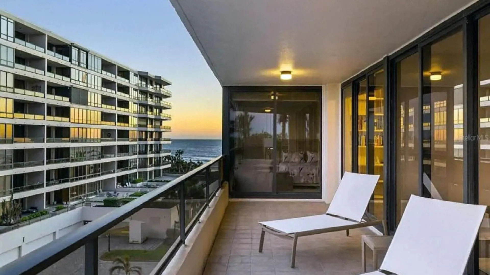 Beachfront With Beautiful Views On Longboat Key