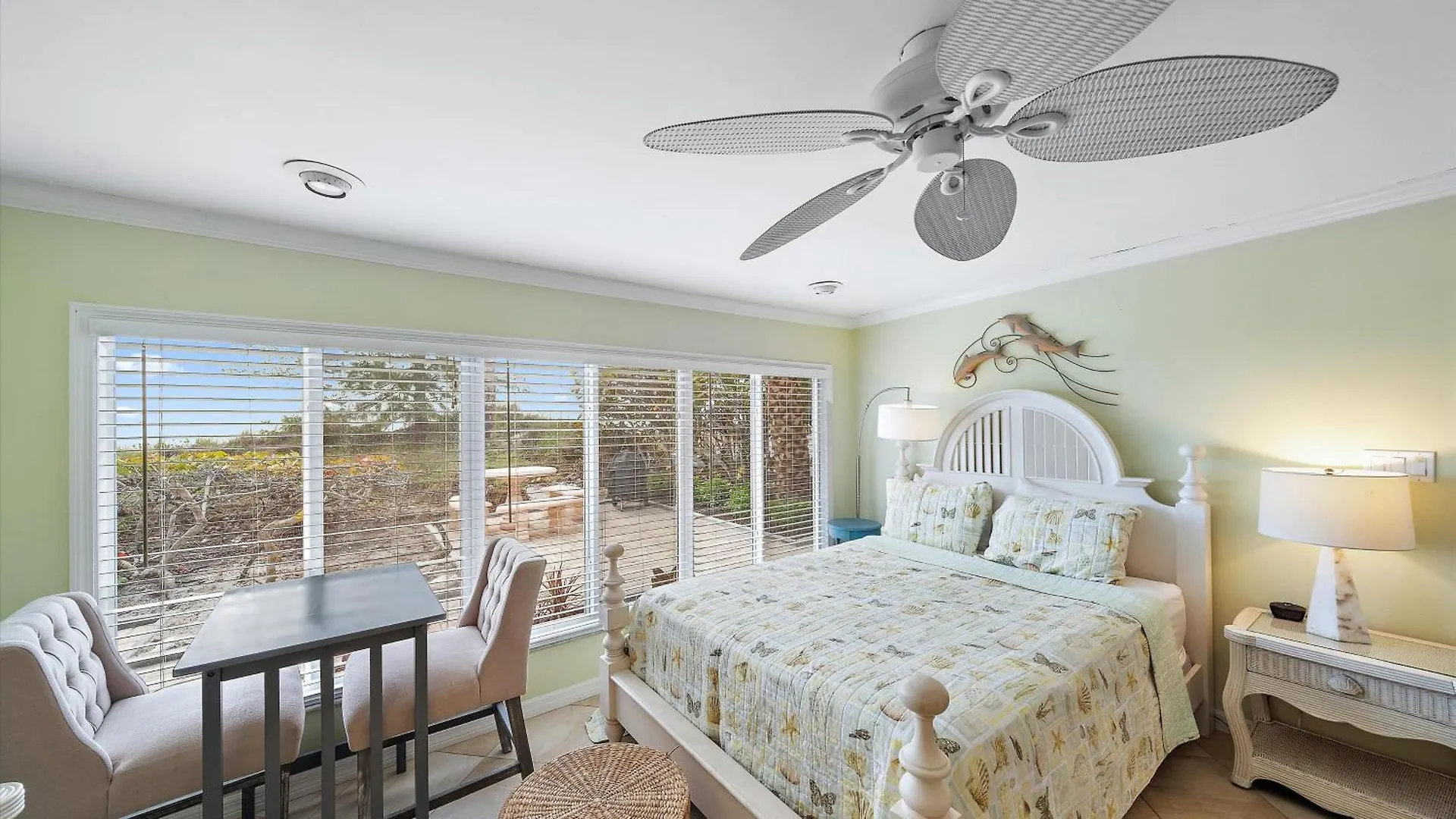 Hermanas 4 Apartment Longboat Key