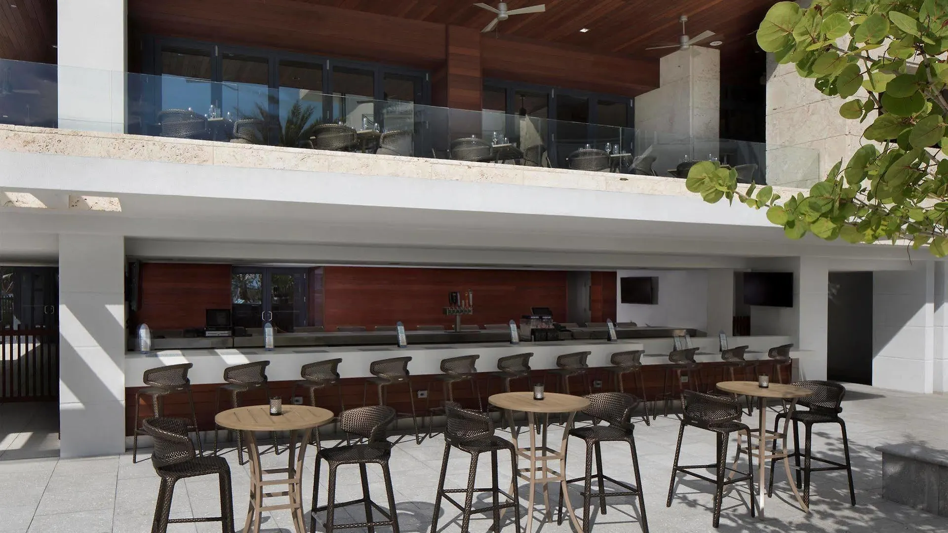 Zota Hotel